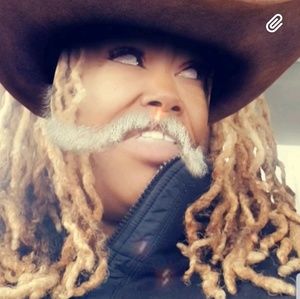 Meet your Posher, Basheba